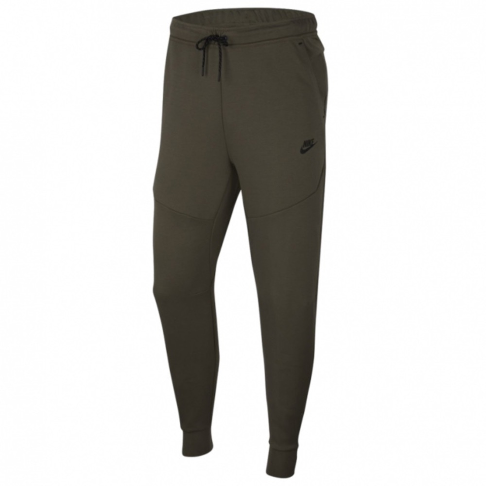 •Nike Tech Joggers•
